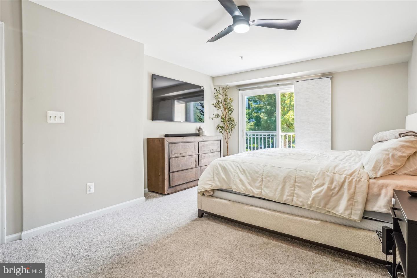 5045 ANCHORSTONE DR #5045, WOODBRIDGE, Virginia 22192, 2 Bedrooms Bedrooms, ,2 BathroomsBathrooms,Residential,For sale,5045 ANCHORSTONE DR #5045,VAPW2096226 MLS # VAPW2096226