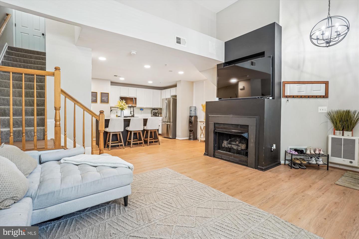 5045 ANCHORSTONE DR #5045, WOODBRIDGE, Virginia 22192, 2 Bedrooms Bedrooms, ,2 BathroomsBathrooms,Residential,For sale,5045 ANCHORSTONE DR #5045,VAPW2096226 MLS # VAPW2096226