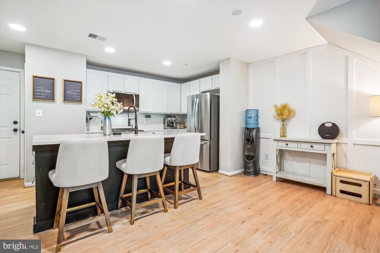 5045 ANCHORSTONE DR #5045, WOODBRIDGE, Virginia 22192, 2 Bedrooms Bedrooms, ,2 BathroomsBathrooms,Residential,For sale,5045 ANCHORSTONE DR #5045,VAPW2096226 MLS # VAPW2096226
