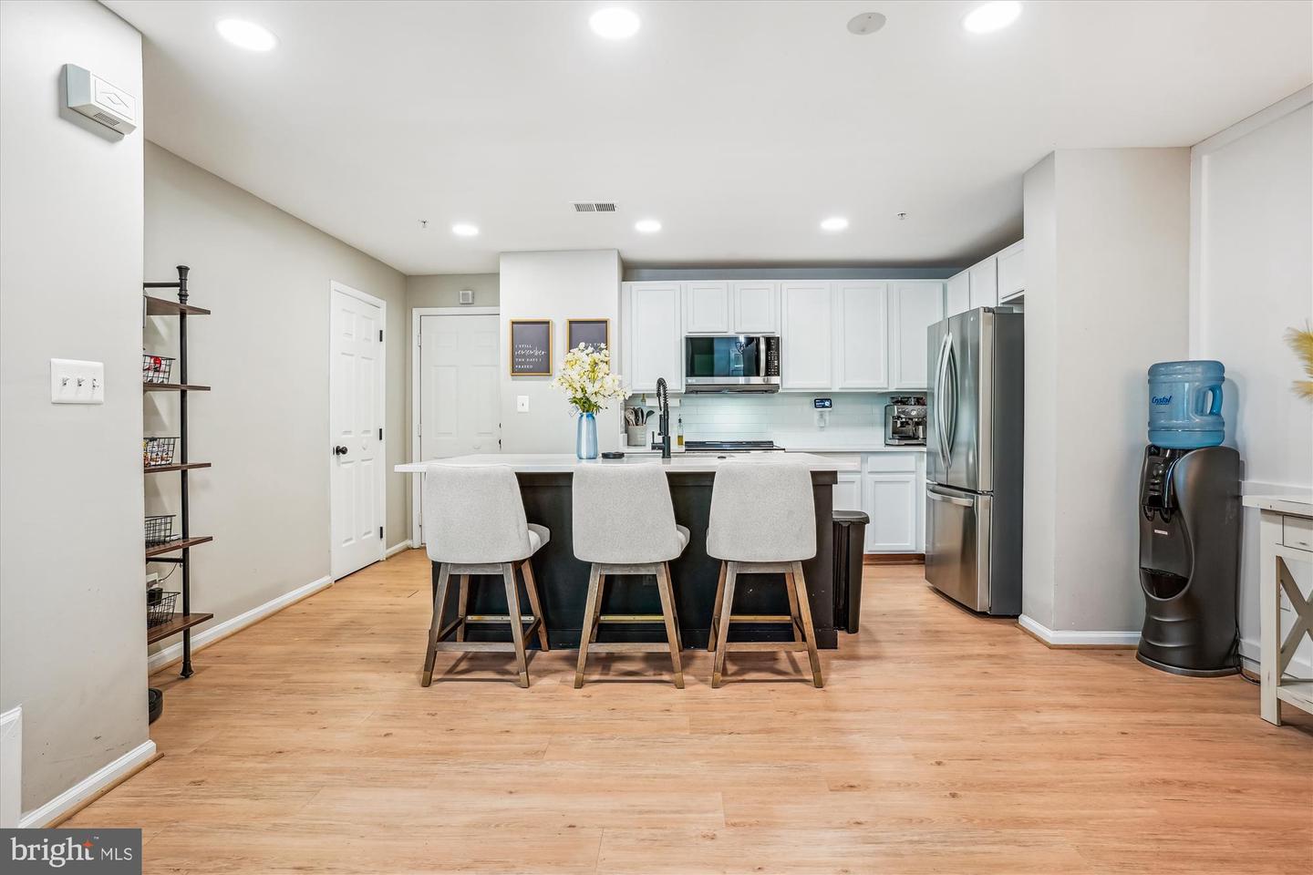 5045 ANCHORSTONE DR #5045, WOODBRIDGE, Virginia 22192, 2 Bedrooms Bedrooms, ,2 BathroomsBathrooms,Residential,For sale,5045 ANCHORSTONE DR #5045,VAPW2096226 MLS # VAPW2096226