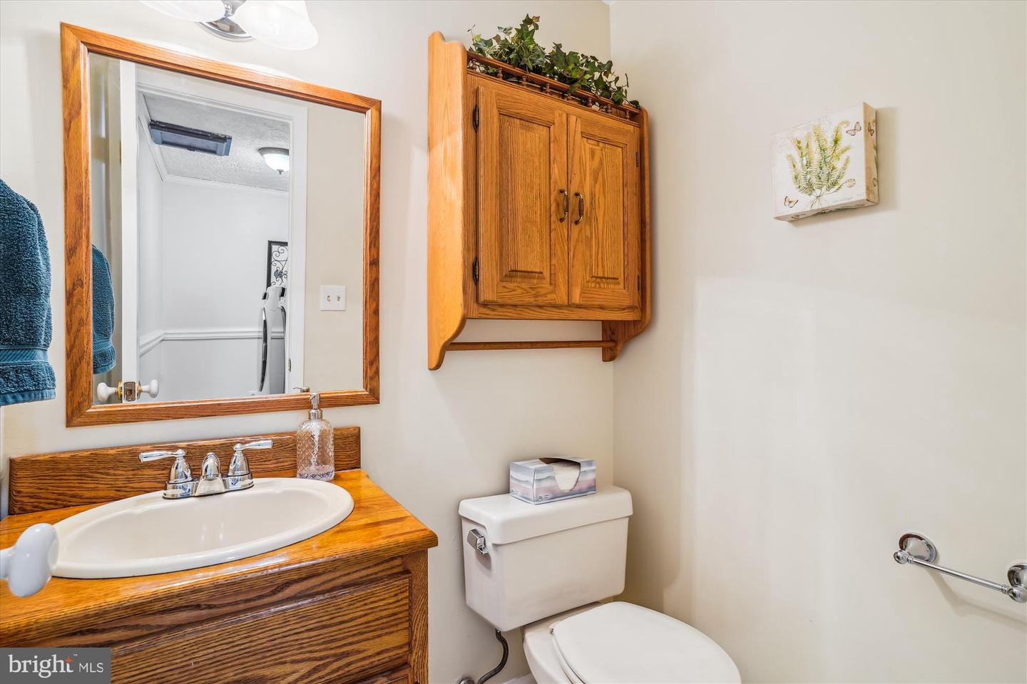 15894 NORTHGATE DR, DUMFRIES, Virginia 22025, 5 Bedrooms Bedrooms, ,2 BathroomsBathrooms,Residential,For sale,15894 NORTHGATE DR,VAPW2096254 MLS # VAPW2096254