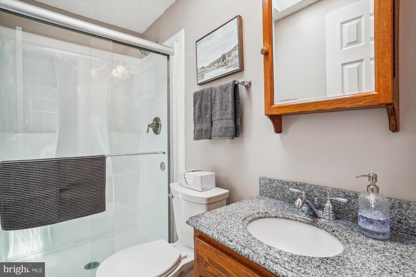 15894 NORTHGATE DR, DUMFRIES, Virginia 22025, 5 Bedrooms Bedrooms, ,2 BathroomsBathrooms,Residential,For sale,15894 NORTHGATE DR,VAPW2096254 MLS # VAPW2096254