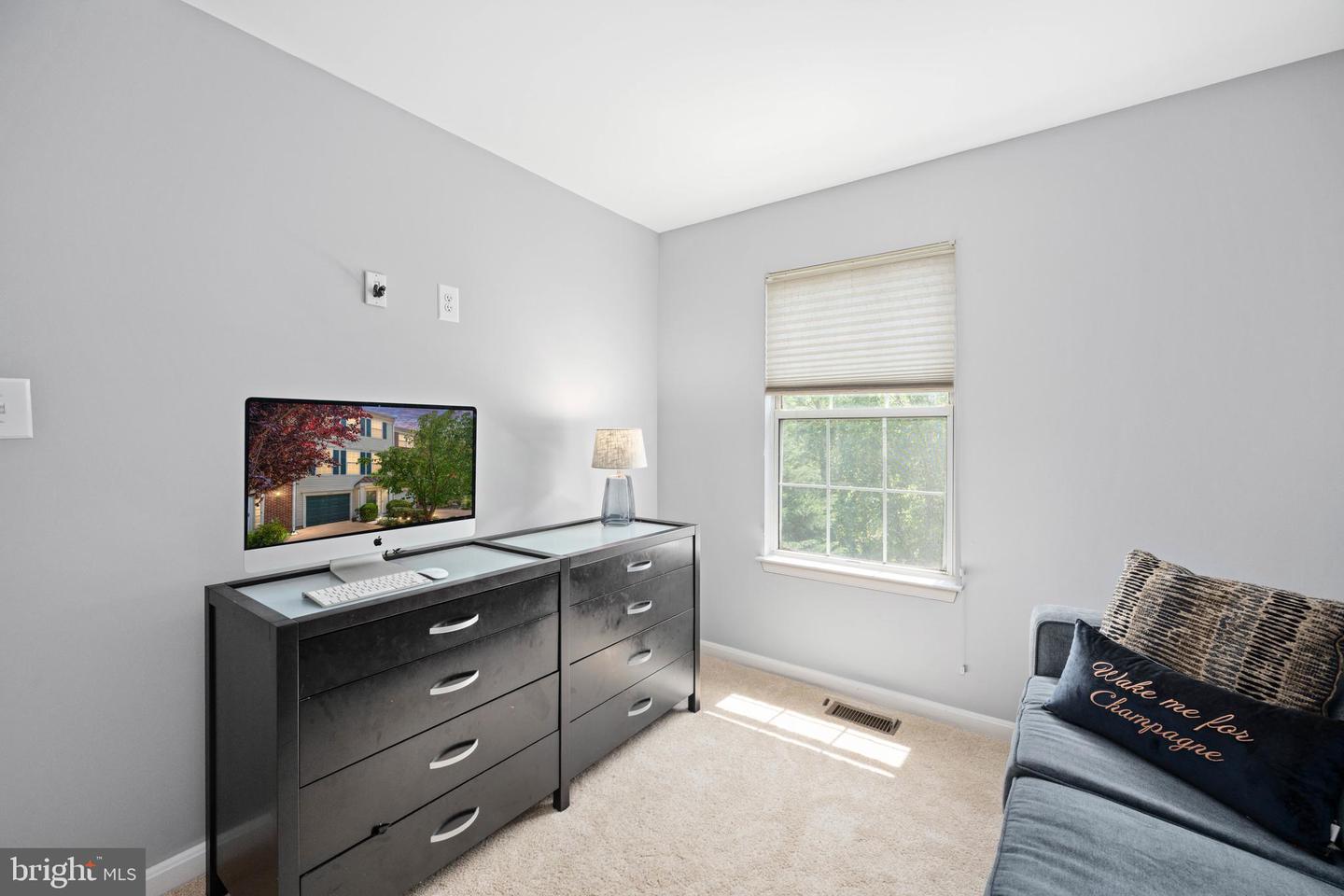 6164 KENDRA WAY, CENTREVILLE, Virginia 20121, 3 Bedrooms Bedrooms, ,2 BathroomsBathrooms,Residential,For sale,6164 KENDRA WAY,VAFX2245512 MLS # VAFX2245512