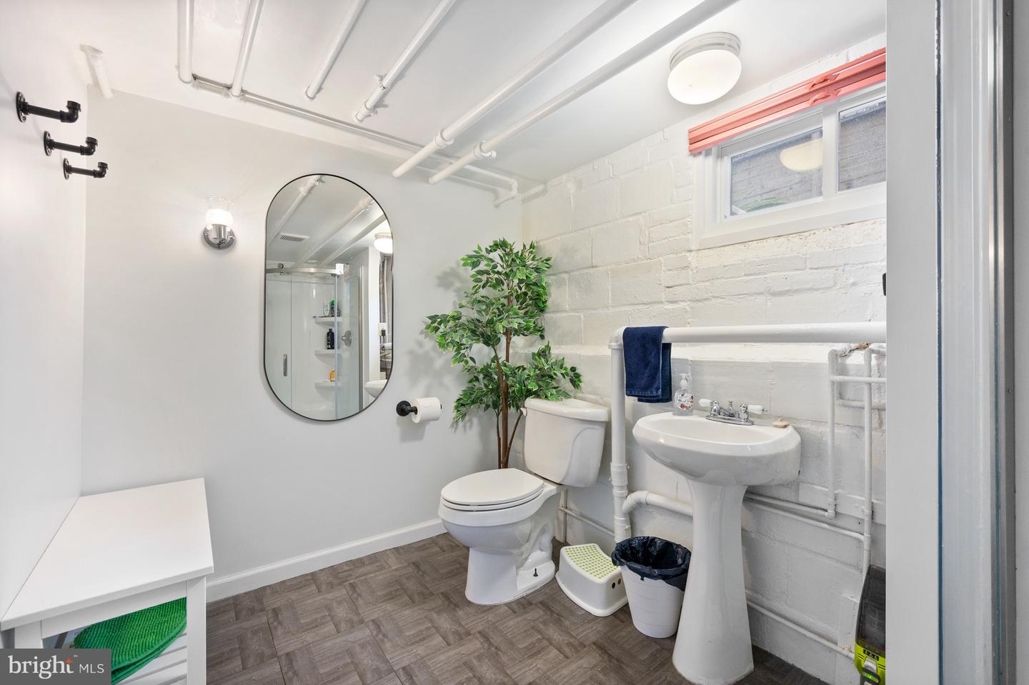 4741 20TH ST N, ARLINGTON, Virginia 22207, 3 Bedrooms Bedrooms, ,2 BathroomsBathrooms,Residential,For sale,4741 20TH ST N,VAAR2058714 MLS # VAAR2058714
