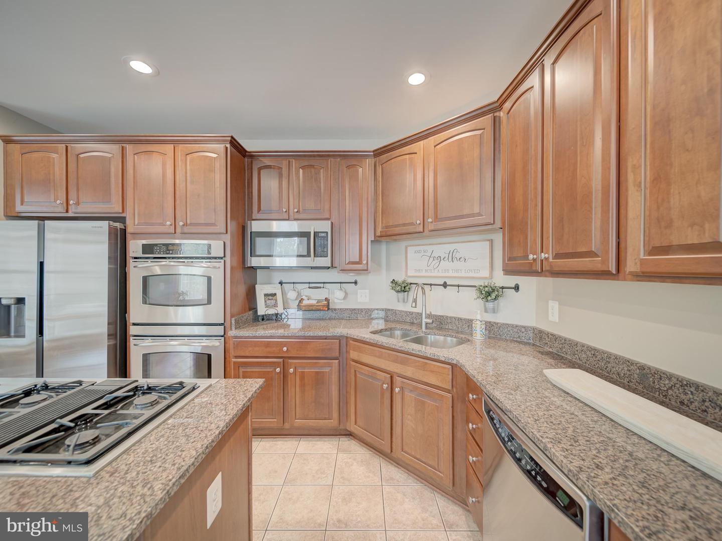 8320 DOCKRAY CT, LORTON, Virginia 22079, 3 Bedrooms Bedrooms, ,2 BathroomsBathrooms,Residential,For sale,8320 DOCKRAY CT,VAFX2245556 MLS # VAFX2245556
