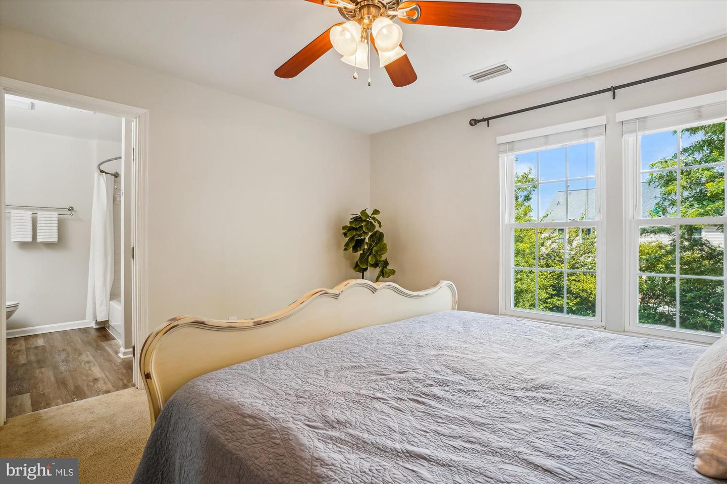 7484 GADSBY SQ, ALEXANDRIA, Virginia 22315, 3 Bedrooms Bedrooms, ,2 BathroomsBathrooms,Residential,For sale,7484 GADSBY SQ,VAFX2245614 MLS # VAFX2245614
