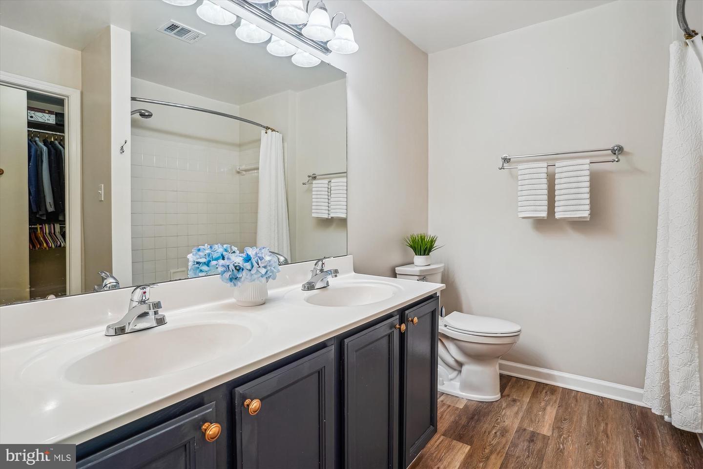 7484 GADSBY SQ, ALEXANDRIA, Virginia 22315, 3 Bedrooms Bedrooms, ,2 BathroomsBathrooms,Residential,For sale,7484 GADSBY SQ,VAFX2245614 MLS # VAFX2245614