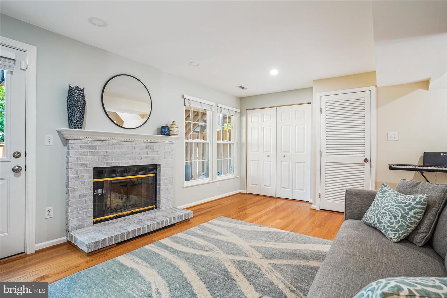 7484 GADSBY SQ, ALEXANDRIA, Virginia 22315, 3 Bedrooms Bedrooms, ,2 BathroomsBathrooms,Residential,For sale,7484 GADSBY SQ,VAFX2245614 MLS # VAFX2245614