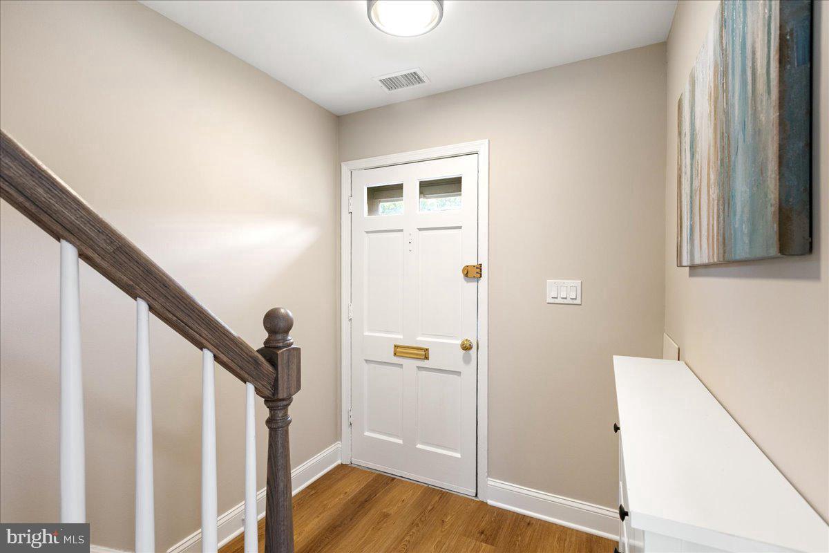 8101 KINGSWAY CT #257, SPRINGFIELD, Virginia 22152, 2 Bedrooms Bedrooms, ,1 BathroomBathrooms,Residential,For sale,8101 KINGSWAY CT #257,VAFX2245620 MLS # VAFX2245620