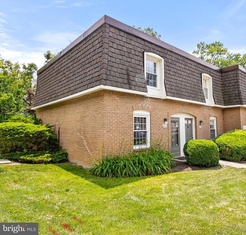 8101 KINGSWAY CT #257, SPRINGFIELD, Virginia 22152, 2 Bedrooms Bedrooms, ,1 BathroomBathrooms,Residential,For sale,8101 KINGSWAY CT #257,VAFX2245620 MLS # VAFX2245620