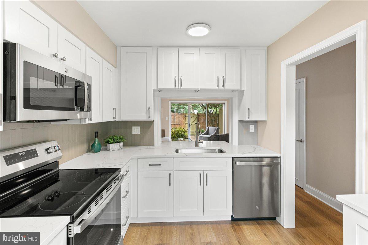8101 KINGSWAY CT #257, SPRINGFIELD, Virginia 22152, 2 Bedrooms Bedrooms, ,1 BathroomBathrooms,Residential,For sale,8101 KINGSWAY CT #257,VAFX2245620 MLS # VAFX2245620