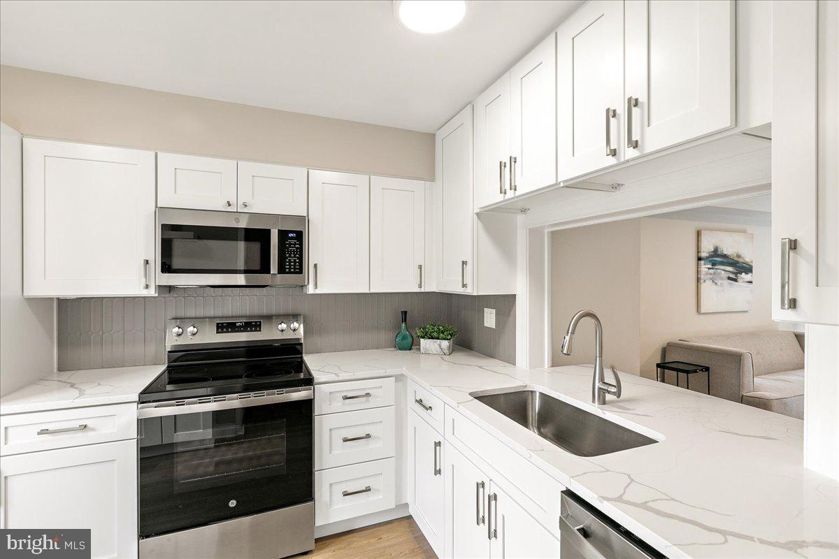 8101 KINGSWAY CT #257, SPRINGFIELD, Virginia 22152, 2 Bedrooms Bedrooms, ,1 BathroomBathrooms,Residential,For sale,8101 KINGSWAY CT #257,VAFX2245620 MLS # VAFX2245620