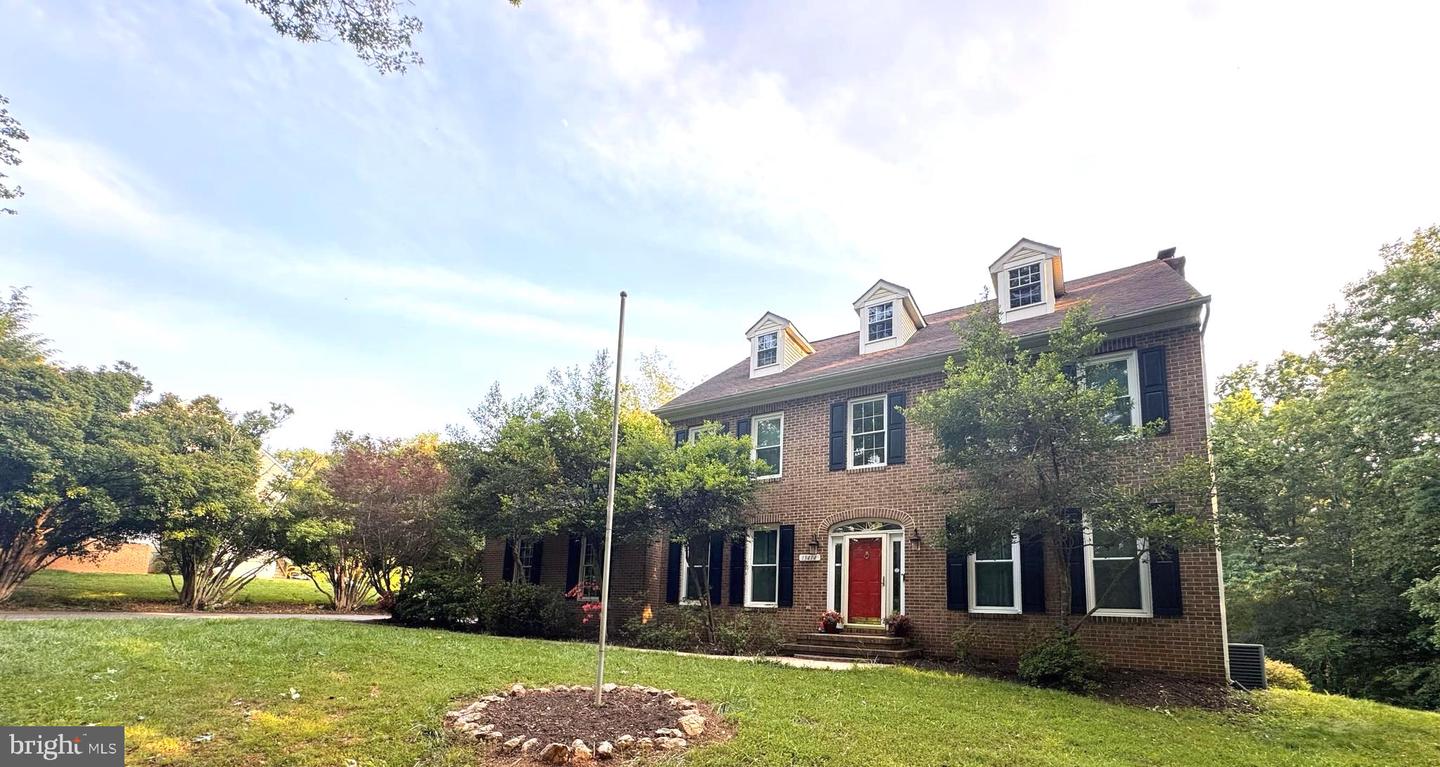 13414 FOX CHASE LN, SPOTSYLVANIA, Virginia 22553, 4 Bedrooms Bedrooms, ,2 BathroomsBathrooms,Residential,For sale,13414 FOX CHASE LN,VASP2033720 MLS # VASP2033720