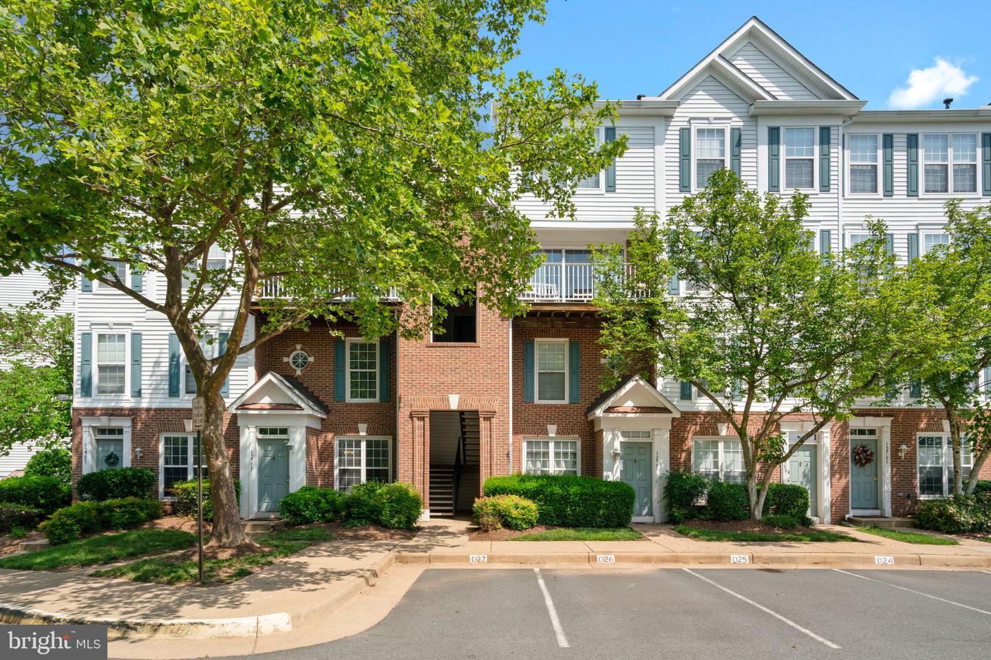 12755 FAIR CREST CT #304, FAIRFAX, Virginia 22033, 2 Bedrooms Bedrooms, ,2 BathroomsBathrooms,Residential,For sale,12755 FAIR CREST CT #304,VAFX2245700 MLS # VAFX2245700