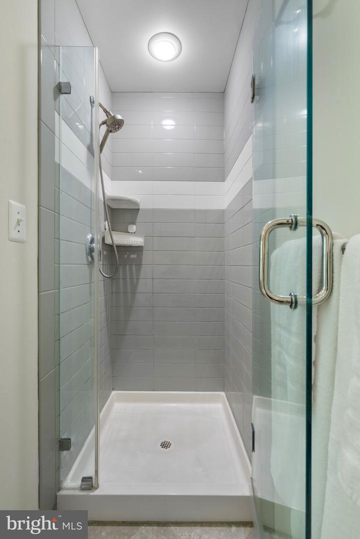 12755 FAIR CREST CT #304, FAIRFAX, Virginia 22033, 2 Bedrooms Bedrooms, ,2 BathroomsBathrooms,Residential,For sale,12755 FAIR CREST CT #304,VAFX2245700 MLS # VAFX2245700