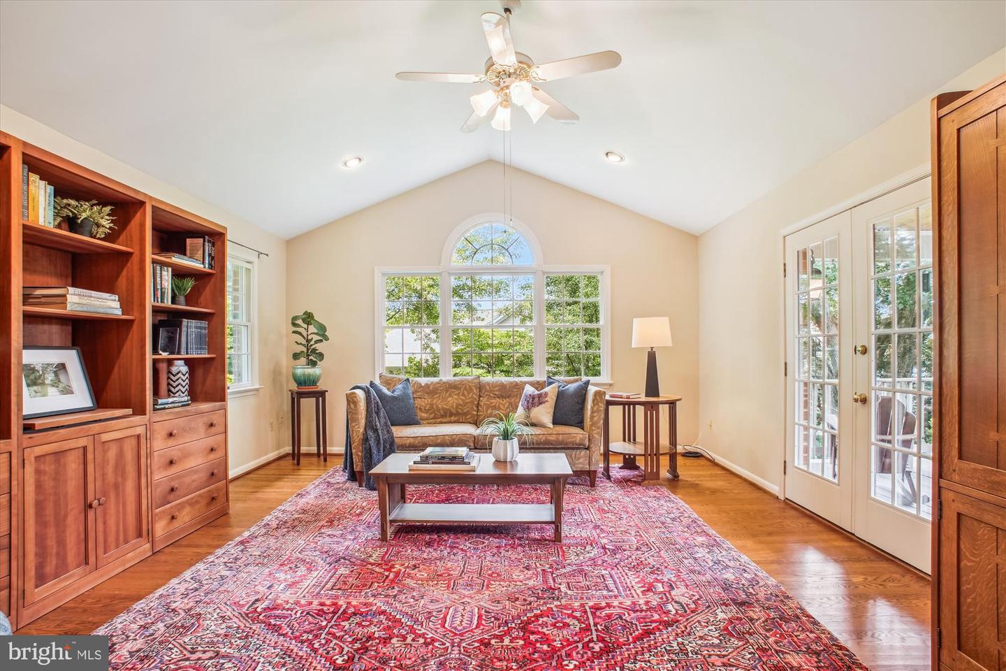 3529 N NOTTINGHAM ST, ARLINGTON, Virginia 22207, 3 Bedrooms Bedrooms, ,2 BathroomsBathrooms,Residential,For sale,3529 N NOTTINGHAM ST,VAAR2058760 MLS # VAAR2058760
