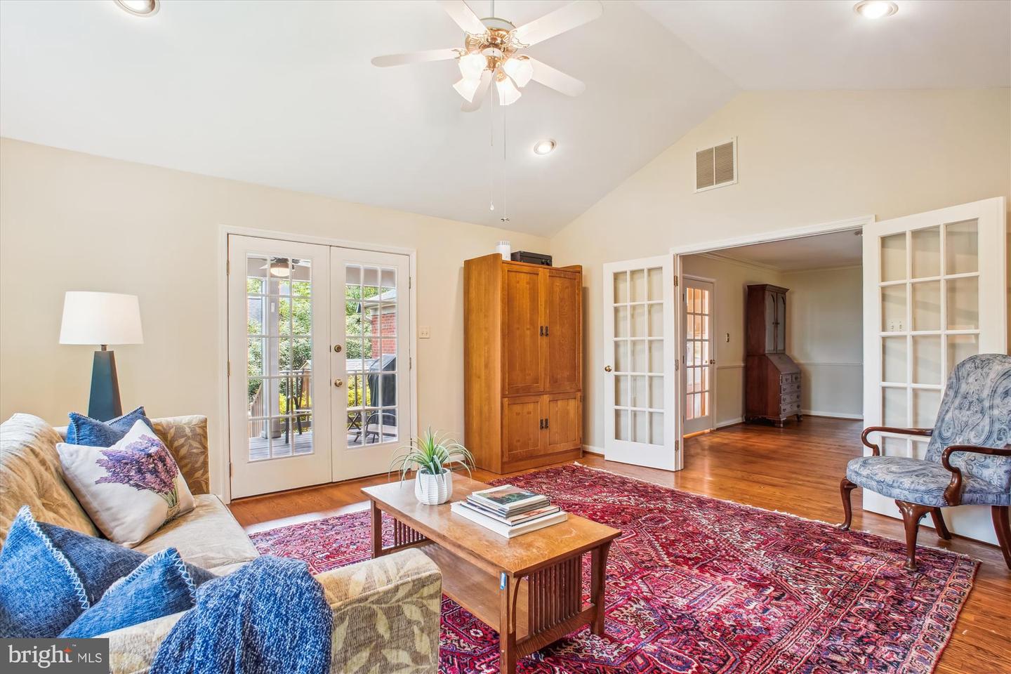 3529 N NOTTINGHAM ST, ARLINGTON, Virginia 22207, 3 Bedrooms Bedrooms, ,2 BathroomsBathrooms,Residential,For sale,3529 N NOTTINGHAM ST,VAAR2058760 MLS # VAAR2058760