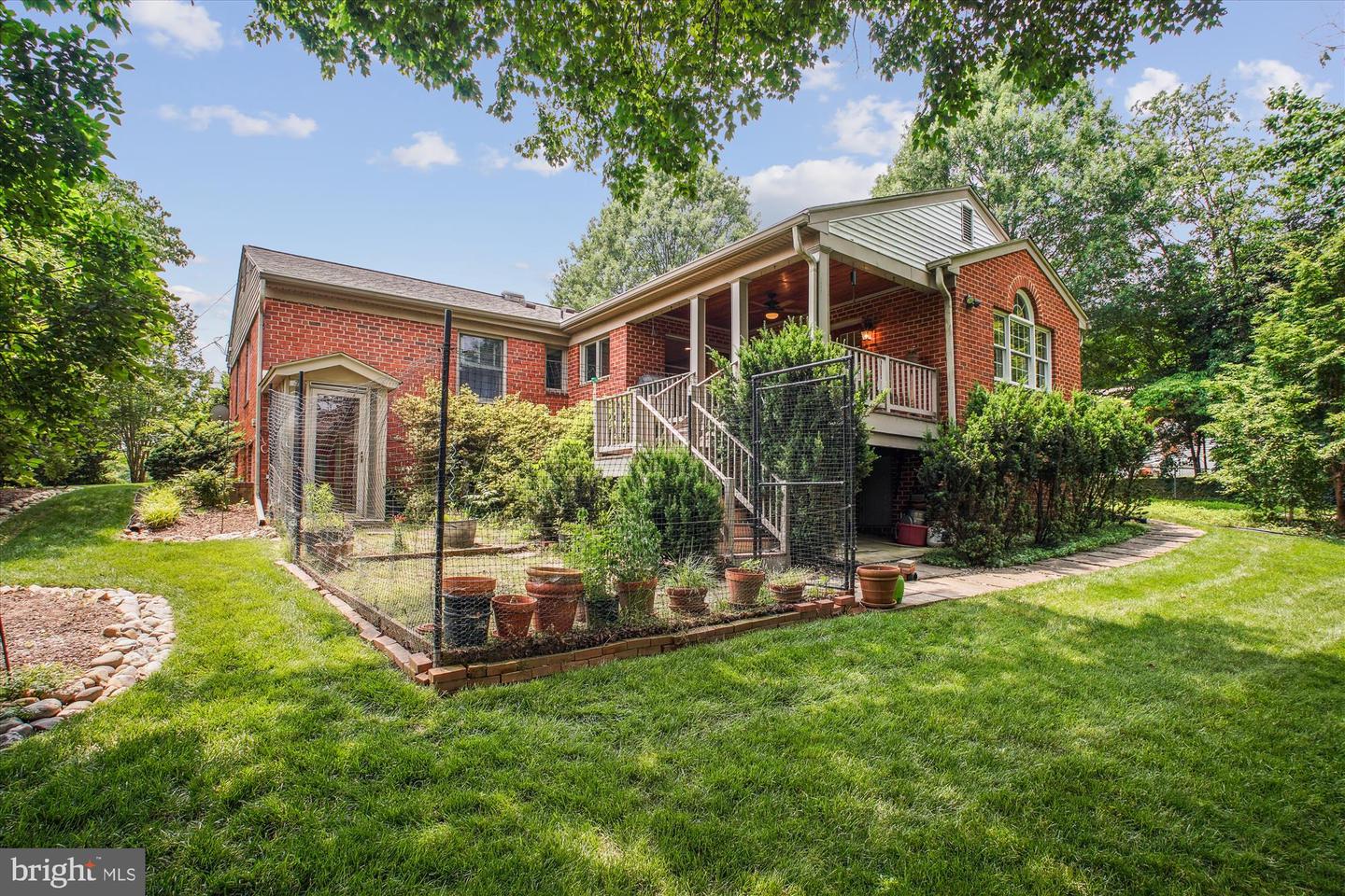 3529 N NOTTINGHAM ST, ARLINGTON, Virginia 22207, 3 Bedrooms Bedrooms, ,2 BathroomsBathrooms,Residential,For sale,3529 N NOTTINGHAM ST,VAAR2058760 MLS # VAAR2058760