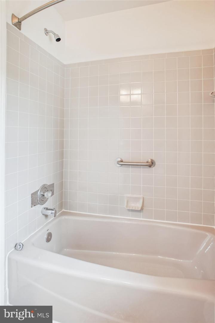 3529 N NOTTINGHAM ST, ARLINGTON, Virginia 22207, 3 Bedrooms Bedrooms, ,2 BathroomsBathrooms,Residential,For sale,3529 N NOTTINGHAM ST,VAAR2058760 MLS # VAAR2058760