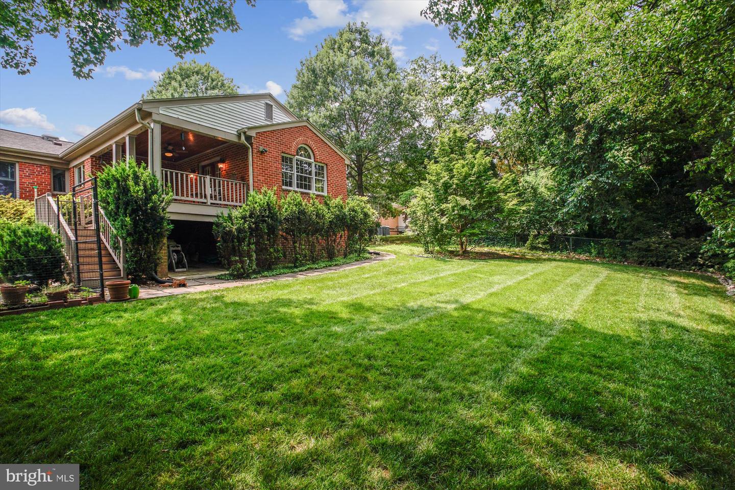 3529 N NOTTINGHAM ST, ARLINGTON, Virginia 22207, 3 Bedrooms Bedrooms, ,2 BathroomsBathrooms,Residential,For sale,3529 N NOTTINGHAM ST,VAAR2058760 MLS # VAAR2058760