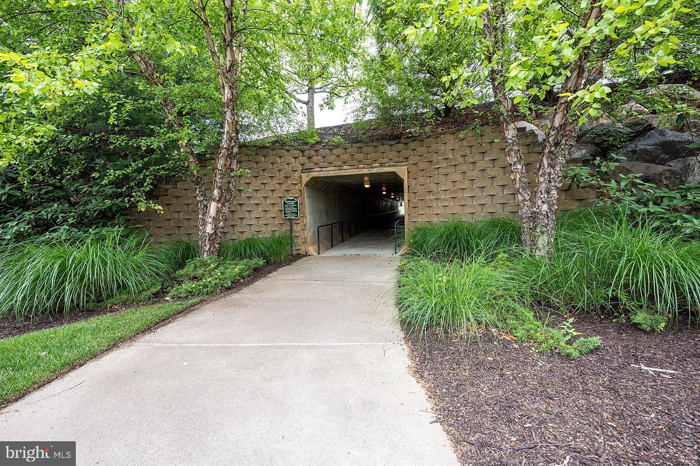 181 LONG POINT DR, FREDERICKSBURG, Virginia 22406, 3 Bedrooms Bedrooms, ,3 BathroomsBathrooms,Residential,For sale,181 LONG POINT DR,VAST2039534 MLS # VAST2039534