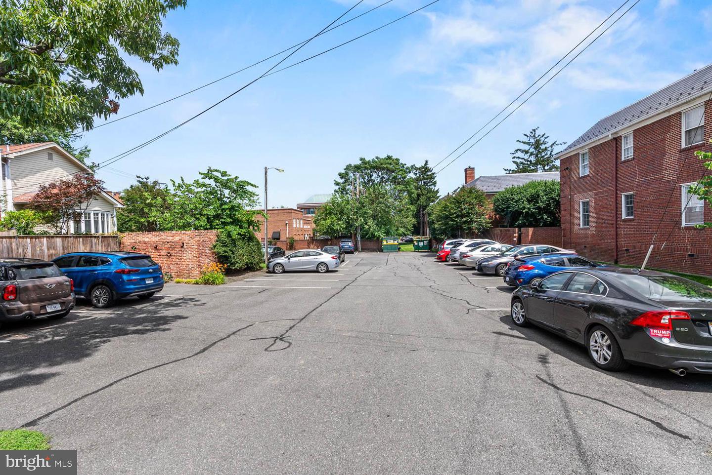 715 S WASHINGTON ST #A-11, ALEXANDRIA, Virginia 22314, 1 Bedroom Bedrooms, ,1 BathroomBathrooms,Residential,For sale,715 S WASHINGTON ST #A-11,VAAX2046158 MLS # VAAX2046158