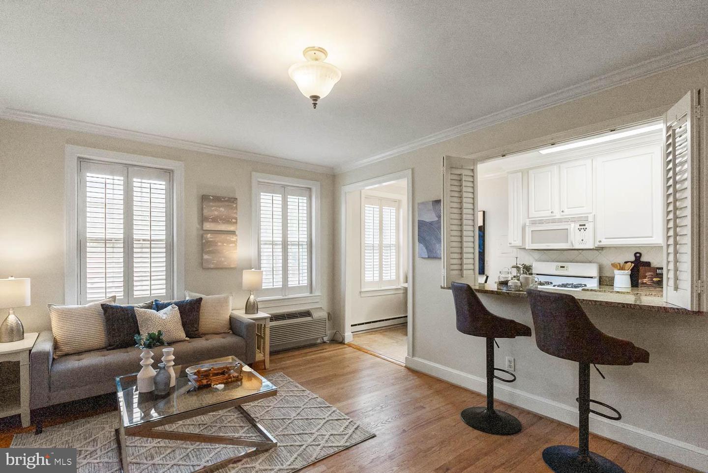 715 S WASHINGTON ST #A-11, ALEXANDRIA, Virginia 22314, 1 Bedroom Bedrooms, ,1 BathroomBathrooms,Residential,For sale,715 S WASHINGTON ST #A-11,VAAX2046158 MLS # VAAX2046158