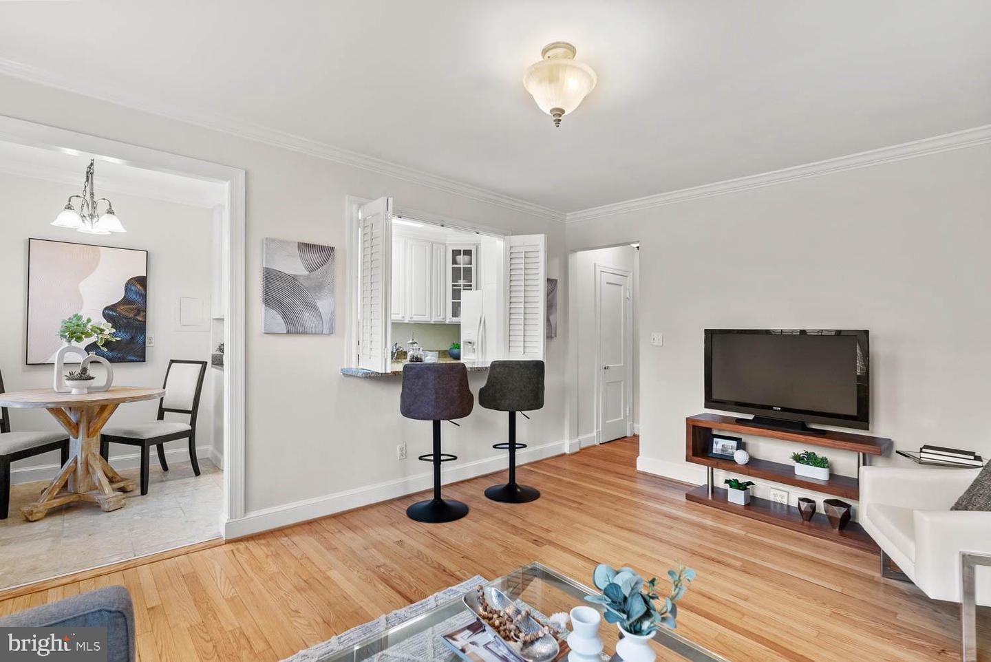715 S WASHINGTON ST #A-11, ALEXANDRIA, Virginia 22314, 1 Bedroom Bedrooms, ,1 BathroomBathrooms,Residential,For sale,715 S WASHINGTON ST #A-11,VAAX2046158 MLS # VAAX2046158