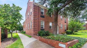 715 S WASHINGTON ST #A-11, ALEXANDRIA, Virginia 22314, 1 Bedroom Bedrooms, ,1 BathroomBathrooms,Residential,For sale,715 S WASHINGTON ST #A-11,VAAX2046158 MLS # VAAX2046158