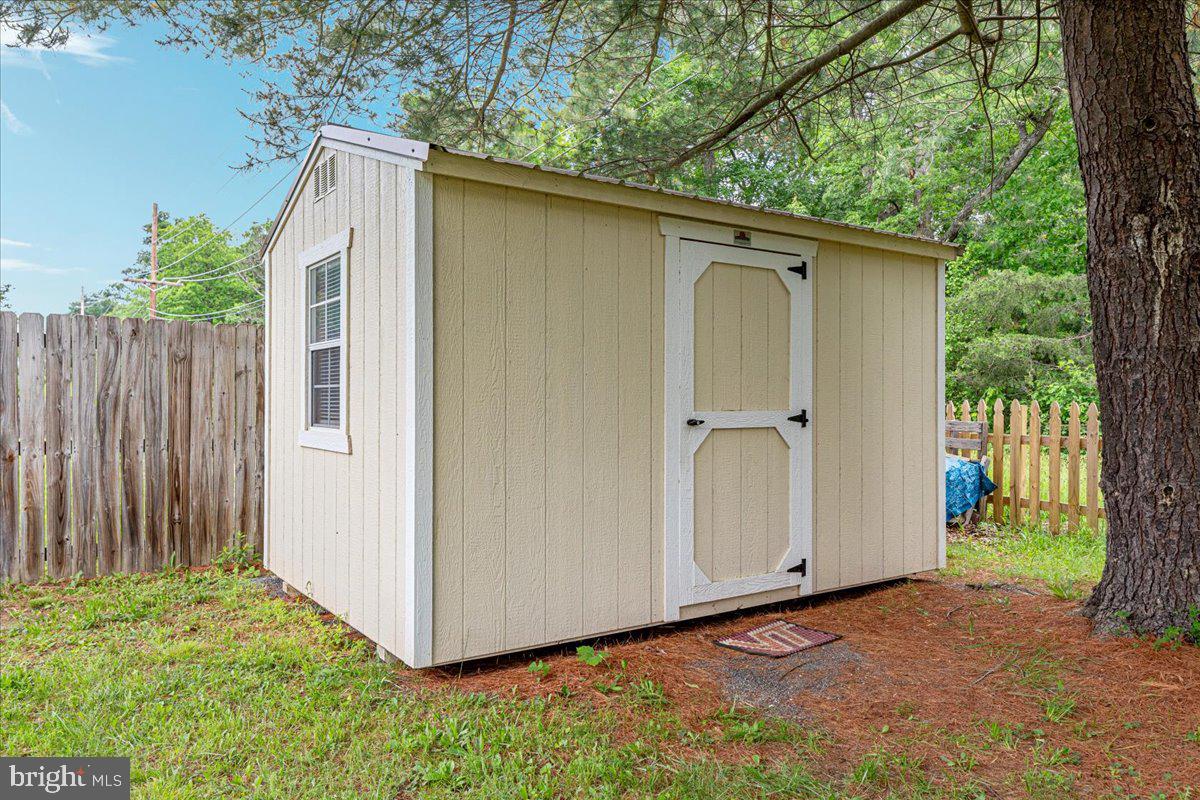 102 WINNEPEG PL, WINCHESTER, Virginia 22603, 3 Bedrooms Bedrooms, ,2 BathroomsBathrooms,Residential,For sale,102 WINNEPEG PL,VAFV2034676 MLS # VAFV2034676