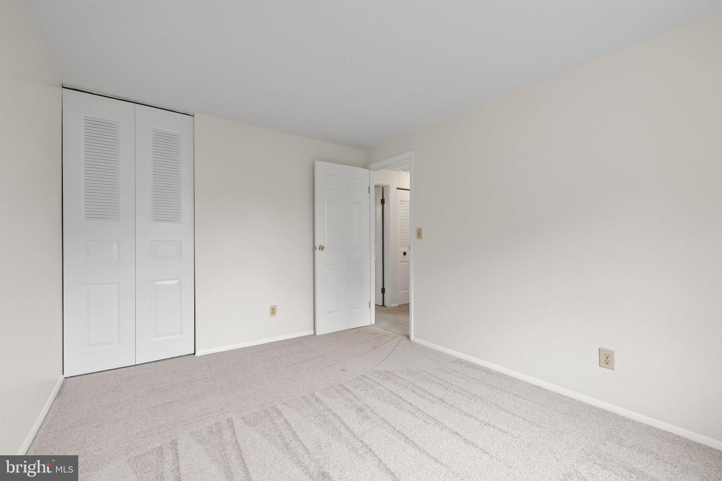 10729 FREDS OAK CT, BURKE, Virginia 22015, 3 Bedrooms Bedrooms, ,2 BathroomsBathrooms,Residential,For sale,10729 FREDS OAK CT,VAFX2245756 MLS # VAFX2245756