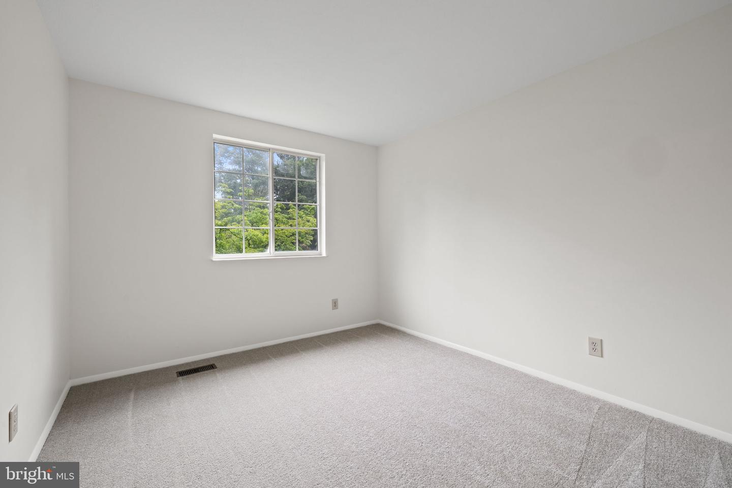 10729 FREDS OAK CT, BURKE, Virginia 22015, 3 Bedrooms Bedrooms, ,2 BathroomsBathrooms,Residential,For sale,10729 FREDS OAK CT,VAFX2245756 MLS # VAFX2245756