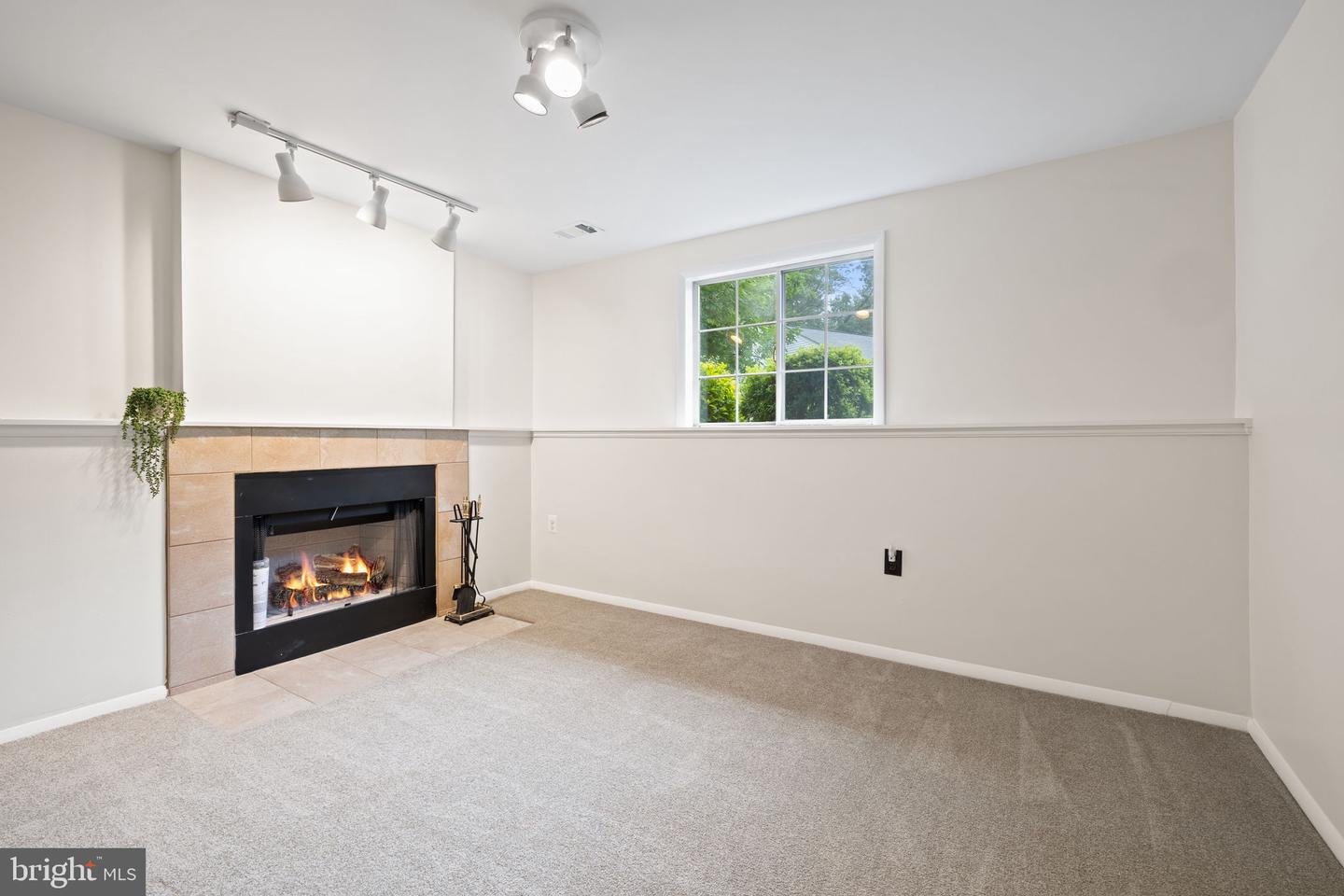 10729 FREDS OAK CT, BURKE, Virginia 22015, 3 Bedrooms Bedrooms, ,2 BathroomsBathrooms,Residential,For sale,10729 FREDS OAK CT,VAFX2245756 MLS # VAFX2245756