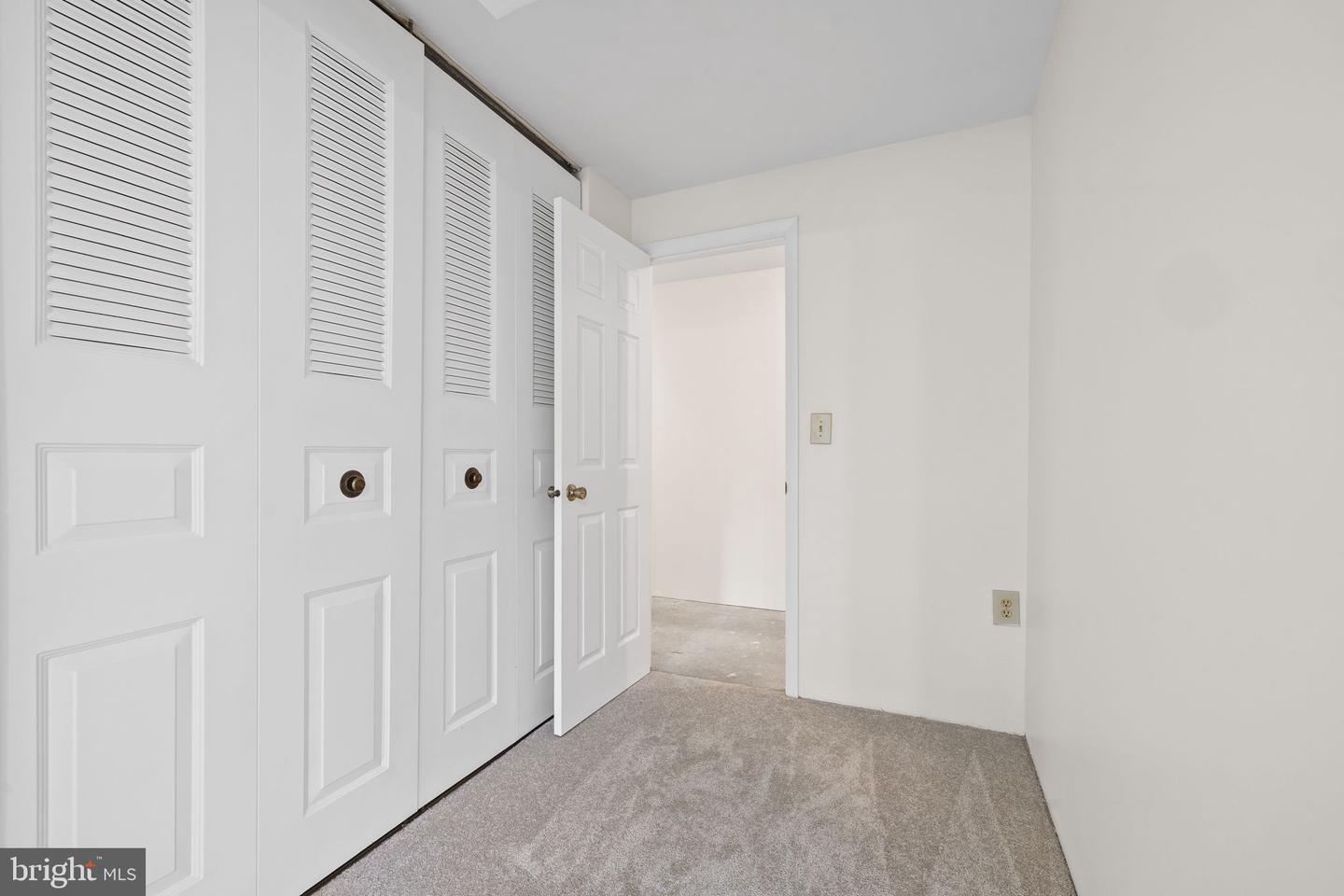 10729 FREDS OAK CT, BURKE, Virginia 22015, 3 Bedrooms Bedrooms, ,2 BathroomsBathrooms,Residential,For sale,10729 FREDS OAK CT,VAFX2245756 MLS # VAFX2245756