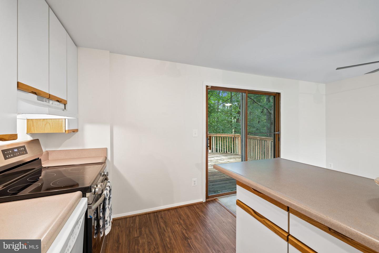 10729 FREDS OAK CT, BURKE, Virginia 22015, 3 Bedrooms Bedrooms, ,2 BathroomsBathrooms,Residential,For sale,10729 FREDS OAK CT,VAFX2245756 MLS # VAFX2245756