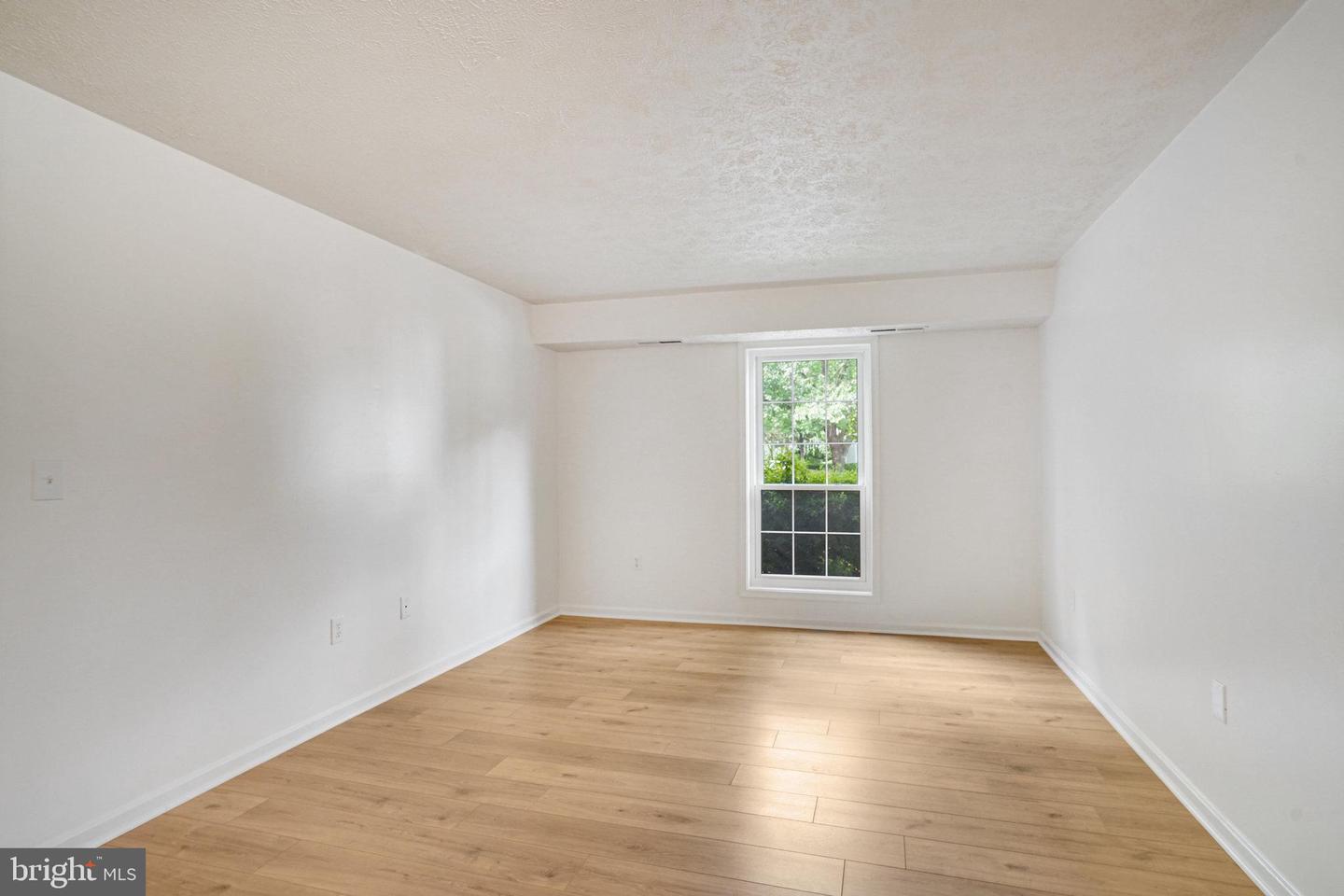 12010 CARDAMOM DR, WOODBRIDGE, Virginia 22192, 2 Bedrooms Bedrooms, ,2 BathroomsBathrooms,Residential,For sale,12010 CARDAMOM DR,VAPW2096242 MLS # VAPW2096242