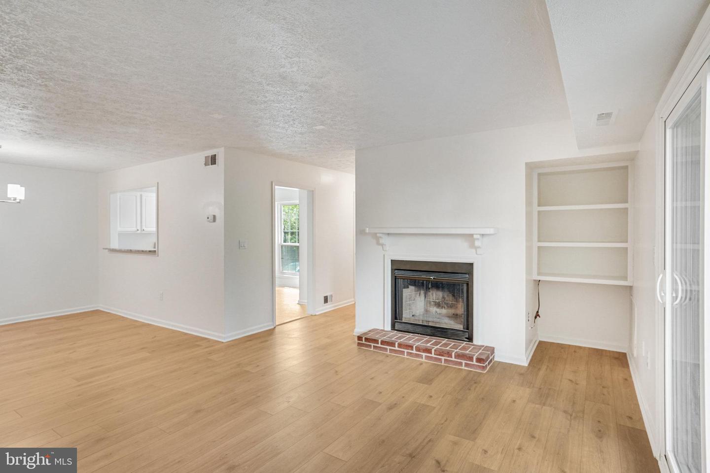 12010 CARDAMOM DR, WOODBRIDGE, Virginia 22192, 2 Bedrooms Bedrooms, ,2 BathroomsBathrooms,Residential,For sale,12010 CARDAMOM DR,VAPW2096242 MLS # VAPW2096242