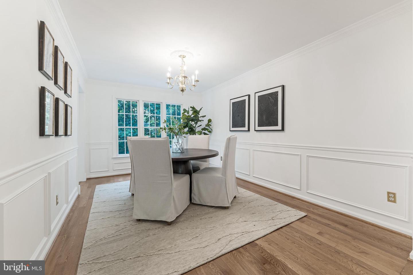11437 HERITAGE OAK CT, RESTON, Virginia 20194, 3 Bedrooms Bedrooms, ,2 BathroomsBathrooms,Residential,For sale,11437 HERITAGE OAK CT,VAFX2245368 MLS # VAFX2245368