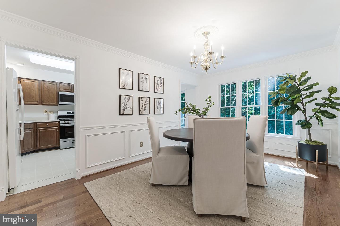 11437 HERITAGE OAK CT, RESTON, Virginia 20194, 3 Bedrooms Bedrooms, ,2 BathroomsBathrooms,Residential,For sale,11437 HERITAGE OAK CT,VAFX2245368 MLS # VAFX2245368