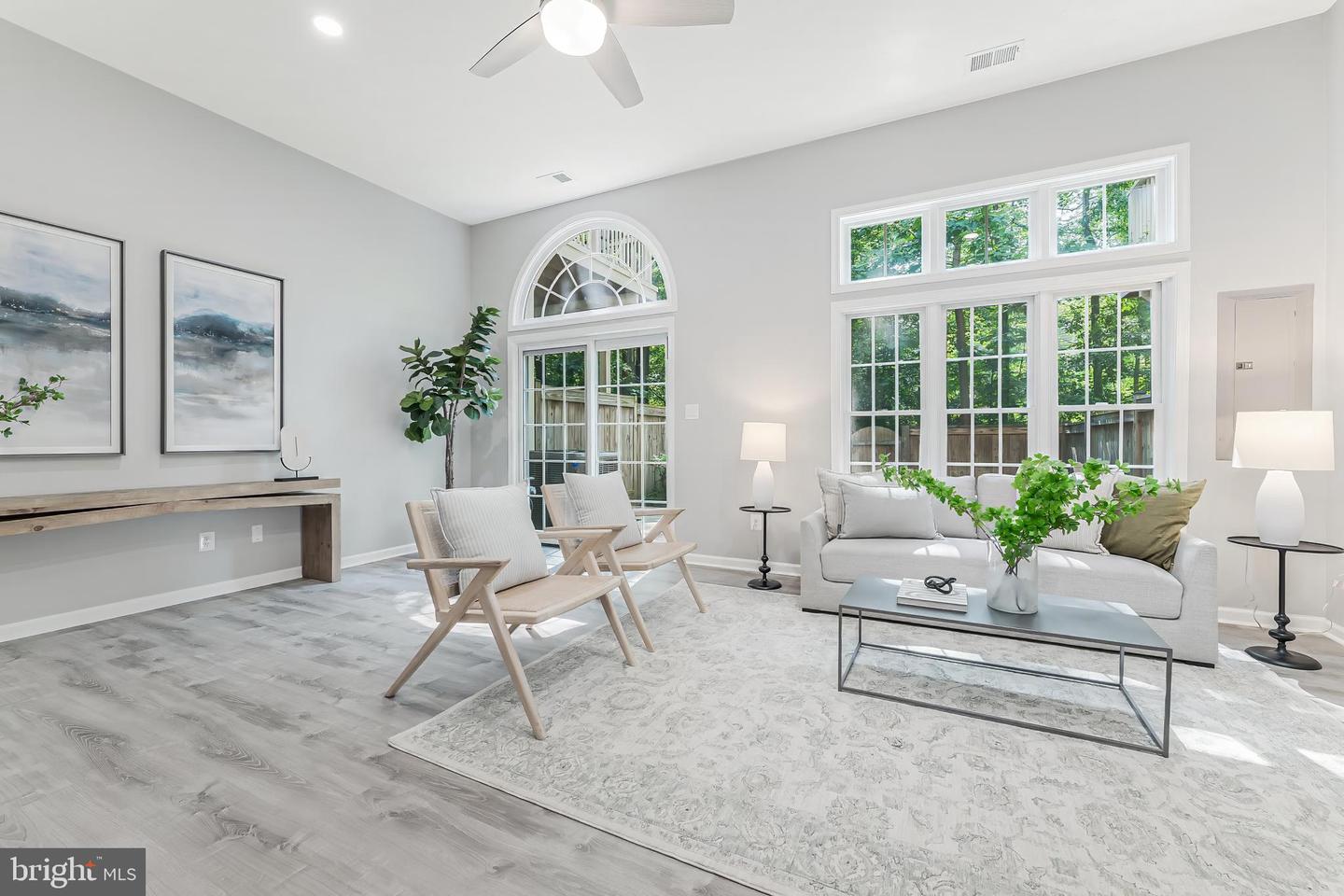 11437 HERITAGE OAK CT, RESTON, Virginia 20194, 3 Bedrooms Bedrooms, ,2 BathroomsBathrooms,Residential,For sale,11437 HERITAGE OAK CT,VAFX2245368 MLS # VAFX2245368