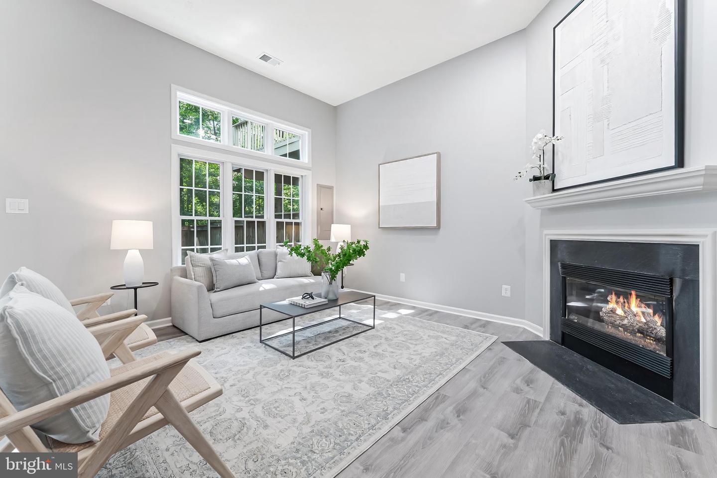 11437 HERITAGE OAK CT, RESTON, Virginia 20194, 3 Bedrooms Bedrooms, ,2 BathroomsBathrooms,Residential,For sale,11437 HERITAGE OAK CT,VAFX2245368 MLS # VAFX2245368