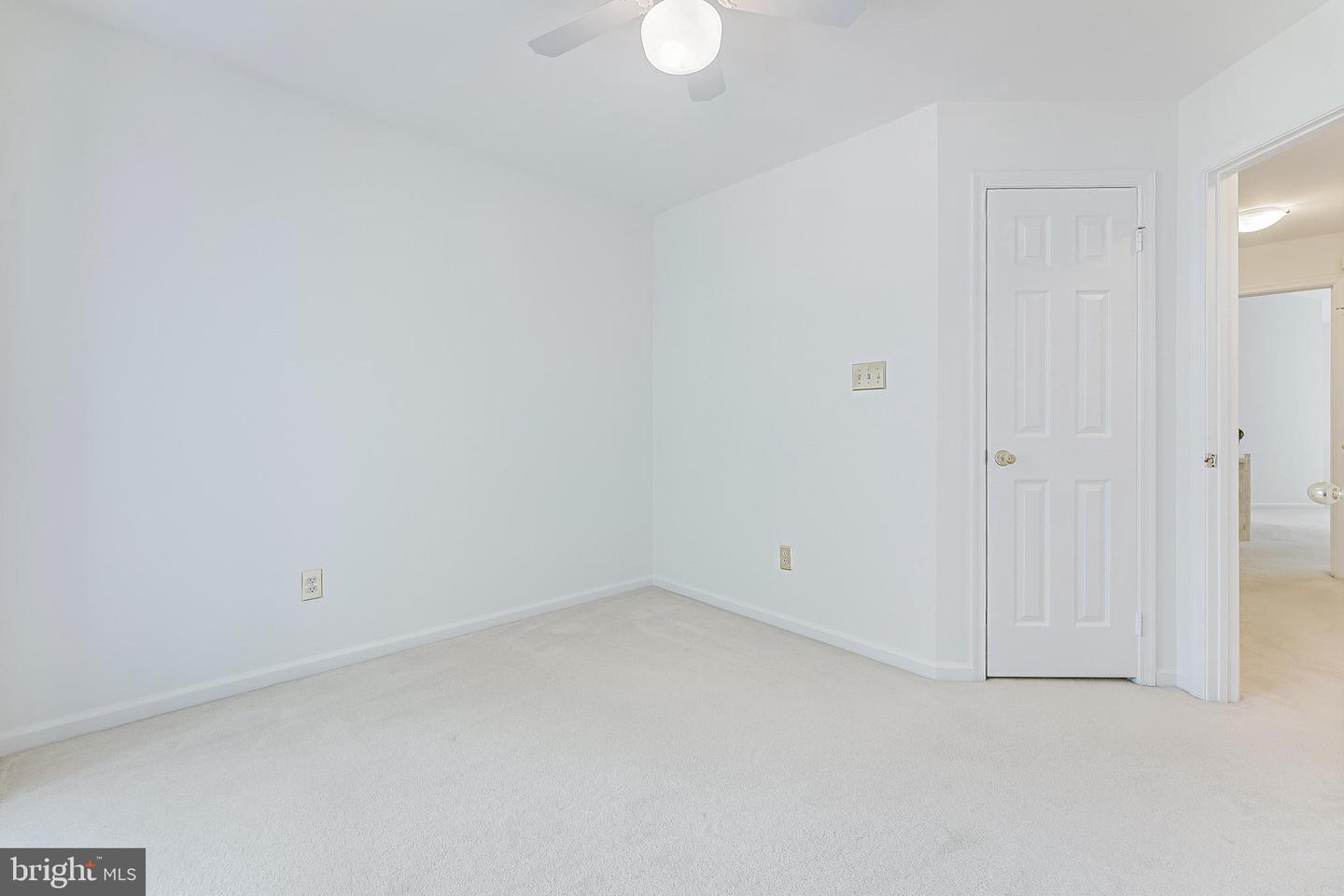 11437 HERITAGE OAK CT, RESTON, Virginia 20194, 3 Bedrooms Bedrooms, ,2 BathroomsBathrooms,Residential,For sale,11437 HERITAGE OAK CT,VAFX2245368 MLS # VAFX2245368
