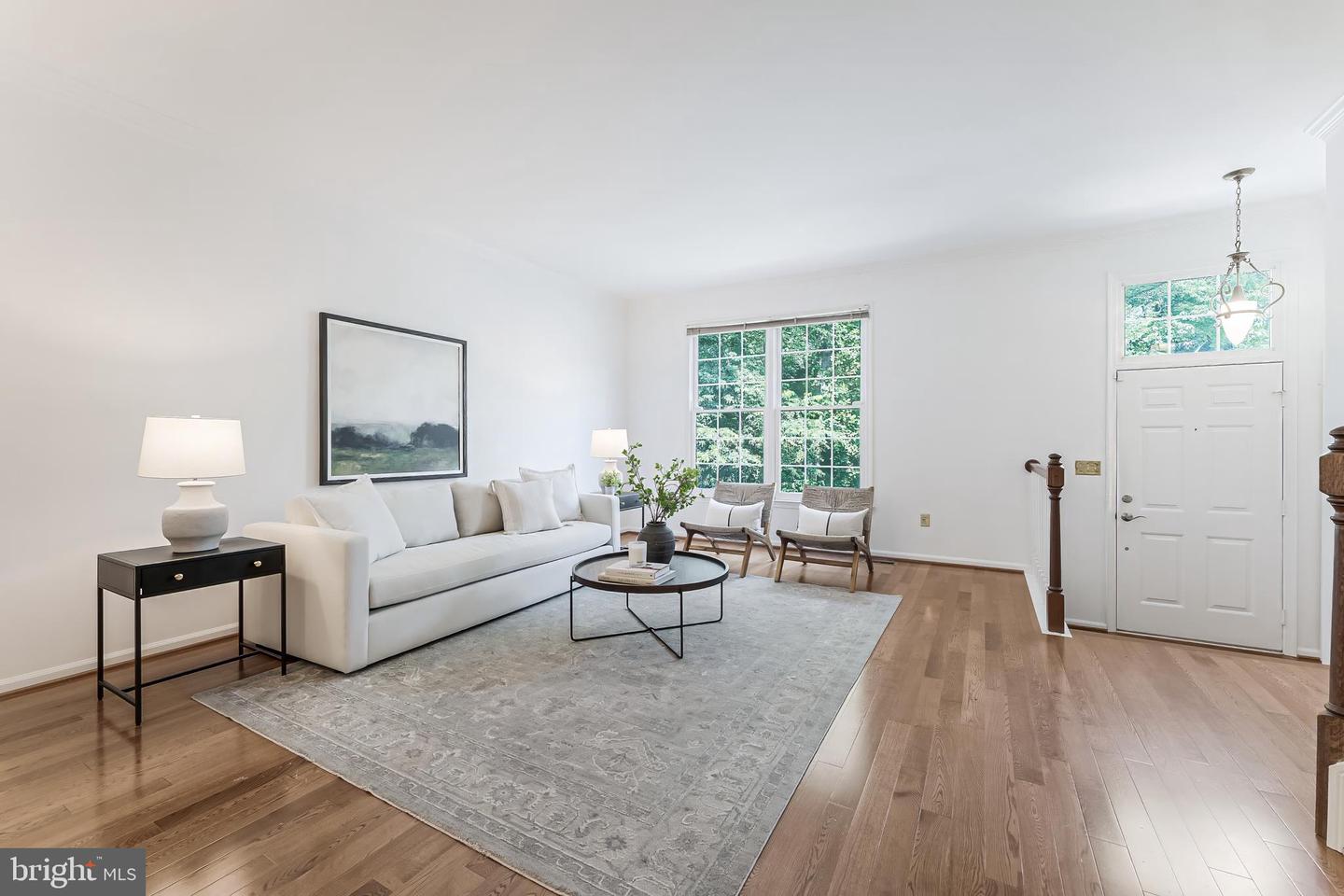 11437 HERITAGE OAK CT, RESTON, Virginia 20194, 3 Bedrooms Bedrooms, ,2 BathroomsBathrooms,Residential,For sale,11437 HERITAGE OAK CT,VAFX2245368 MLS # VAFX2245368