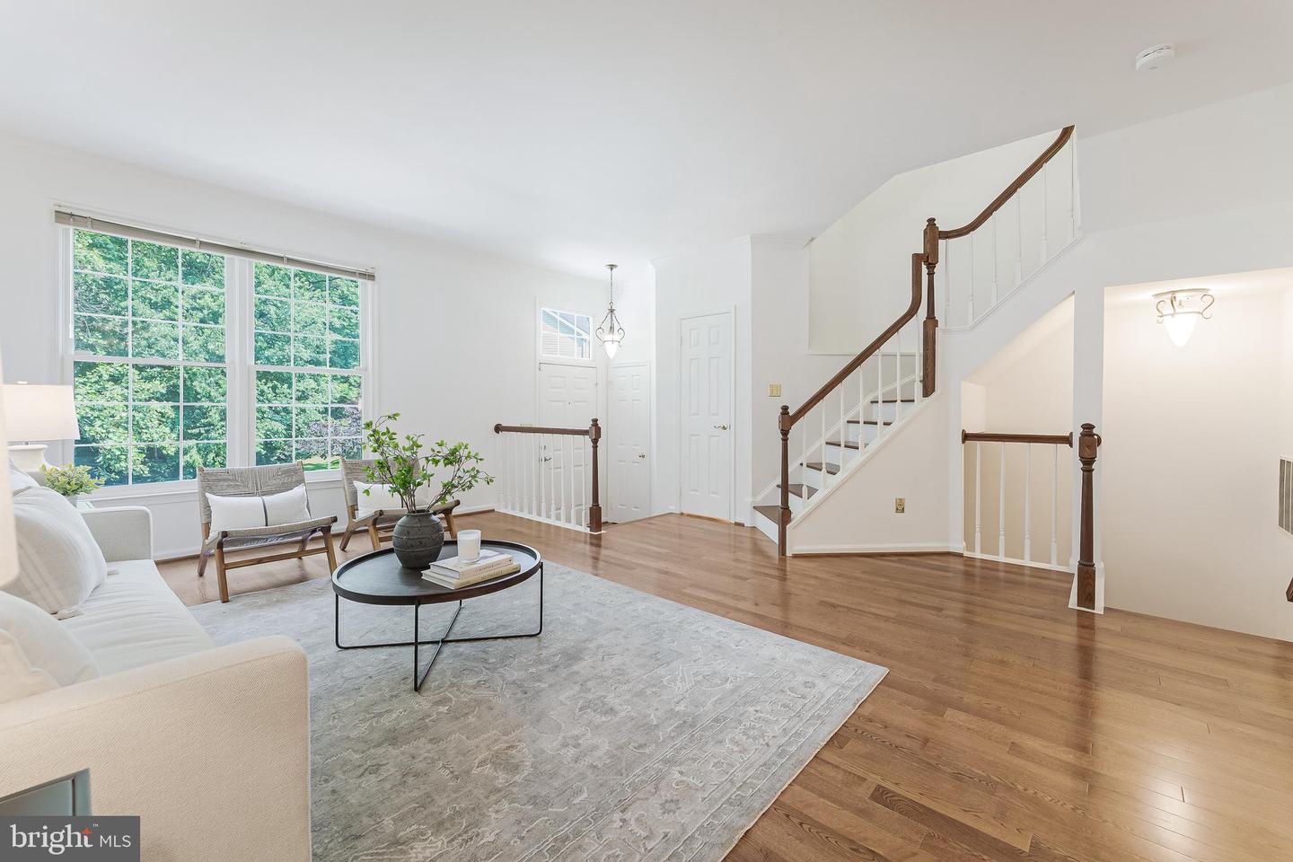 11437 HERITAGE OAK CT, RESTON, Virginia 20194, 3 Bedrooms Bedrooms, ,2 BathroomsBathrooms,Residential,For sale,11437 HERITAGE OAK CT,VAFX2245368 MLS # VAFX2245368