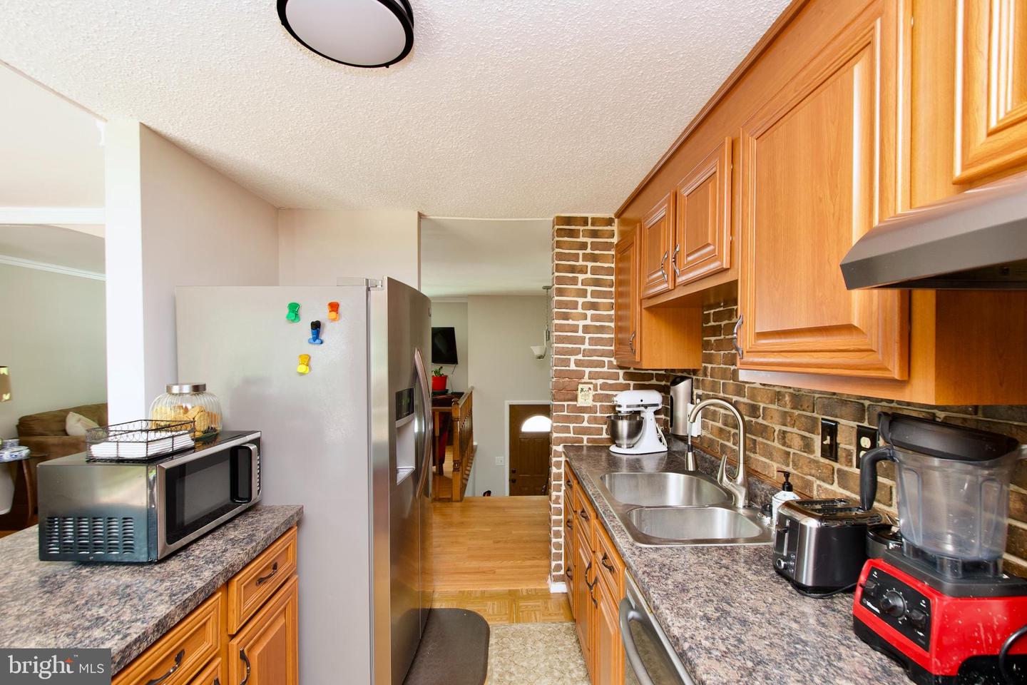 3208 NAPPER RD, ALEXANDRIA, Virginia 22306, 3 Bedrooms Bedrooms, 9 Rooms Rooms,2 BathroomsBathrooms,Residential,For sale,3208 NAPPER RD,VAFX2245414 MLS # VAFX2245414