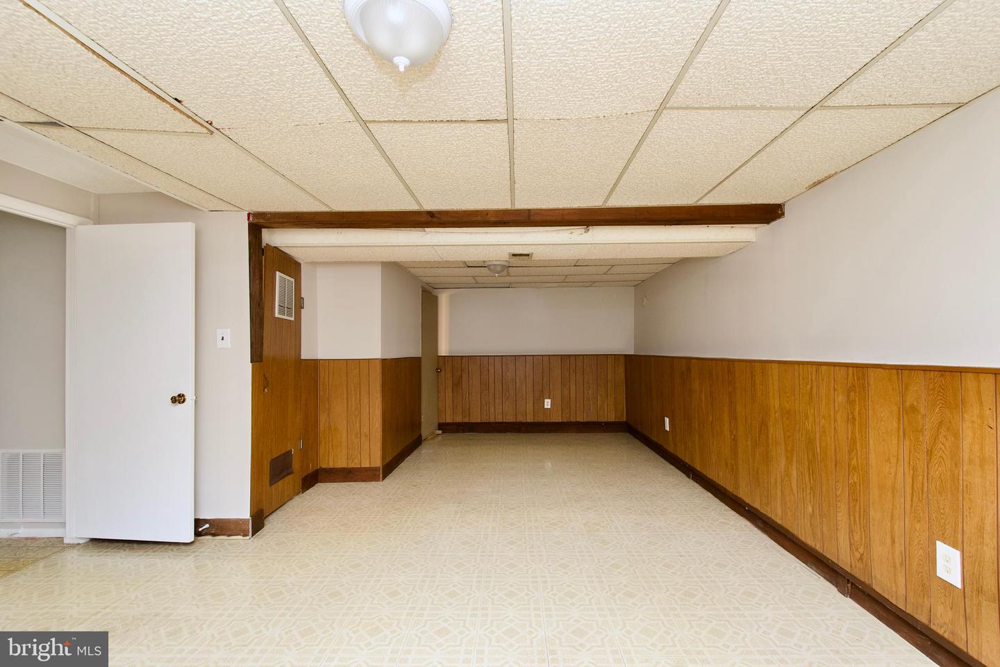 3208 NAPPER RD, ALEXANDRIA, Virginia 22306, 3 Bedrooms Bedrooms, 9 Rooms Rooms,2 BathroomsBathrooms,Residential,For sale,3208 NAPPER RD,VAFX2245414 MLS # VAFX2245414