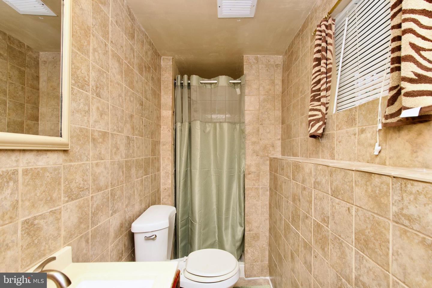 3208 NAPPER RD, ALEXANDRIA, Virginia 22306, 3 Bedrooms Bedrooms, 9 Rooms Rooms,2 BathroomsBathrooms,Residential,For sale,3208 NAPPER RD,VAFX2245414 MLS # VAFX2245414