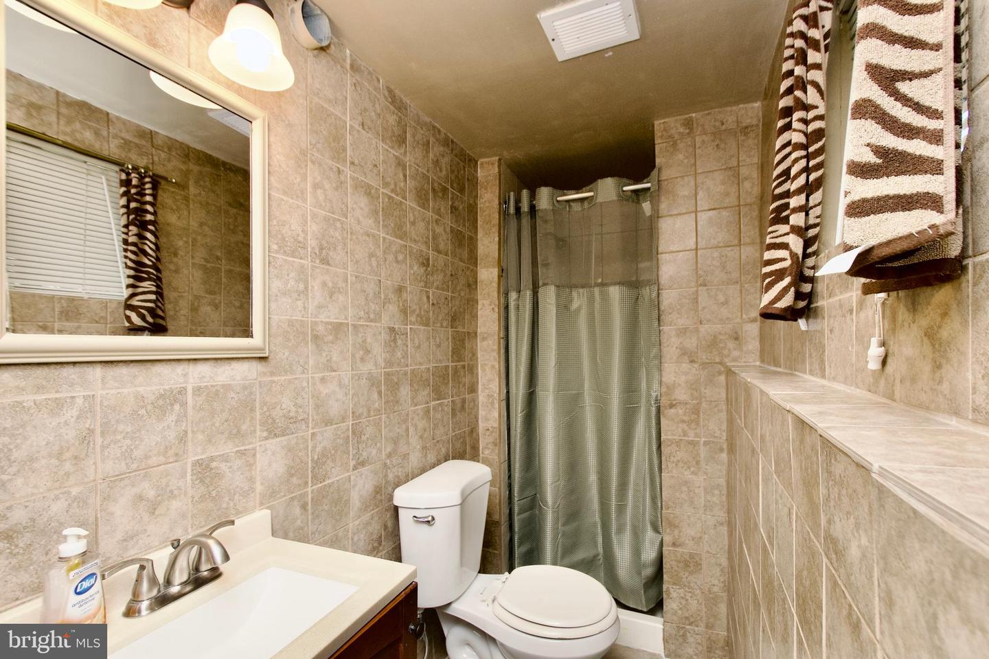 3208 NAPPER RD, ALEXANDRIA, Virginia 22306, 3 Bedrooms Bedrooms, 9 Rooms Rooms,2 BathroomsBathrooms,Residential,For sale,3208 NAPPER RD,VAFX2245414 MLS # VAFX2245414
