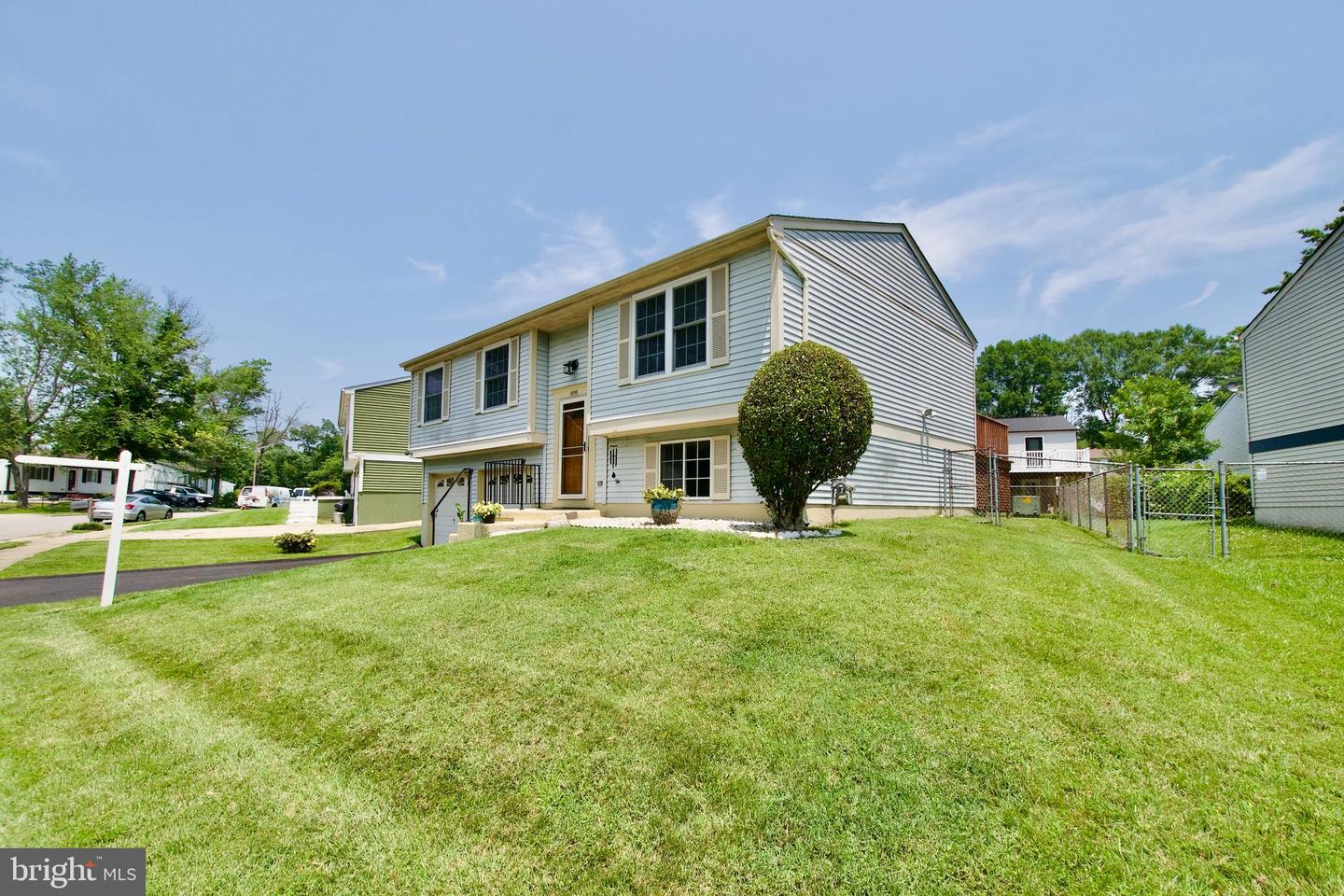 3208 NAPPER RD, ALEXANDRIA, Virginia 22306, 3 Bedrooms Bedrooms, 9 Rooms Rooms,2 BathroomsBathrooms,Residential,For sale,3208 NAPPER RD,VAFX2245414 MLS # VAFX2245414