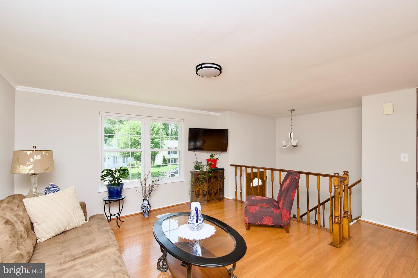 3208 NAPPER RD, ALEXANDRIA, Virginia 22306, 3 Bedrooms Bedrooms, 9 Rooms Rooms,2 BathroomsBathrooms,Residential,For sale,3208 NAPPER RD,VAFX2245414 MLS # VAFX2245414